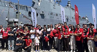 Sanayi ve Teknoloji Bakanı Kacır, TEKNOFEST Mavi Vatan'ı ziyaret etti