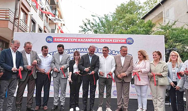 Sancaktepe Belediyesi'nden spora dev yatırım: Atatürk Mahallesi Spor Salonu hizmete açıldı