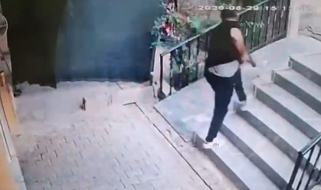 Şanlıurfa'da çocuk kavgasına belindeki silahıyla karışan şahıs tutuklandı