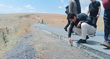 Sarıkamış'ta beton yol çalışmaları yerinde incelendi