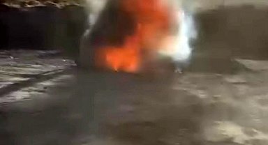 Siirt'te şantiyede iş makinesi yandı