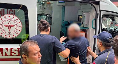 Sinop'ta motosiklet ile hafif ticari araç çarpıştı: 1 yaralı