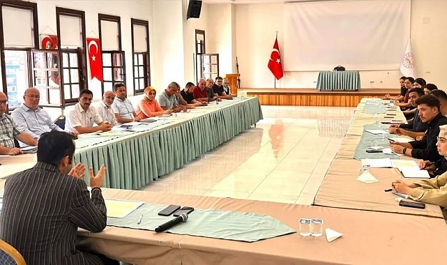 Sinop'ta yetim ve öksüz öğrencilere örnek eğitim desteği