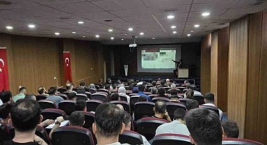 Şırnak'ta 76 emniyet personeline düzensiz göç semineri verildi
