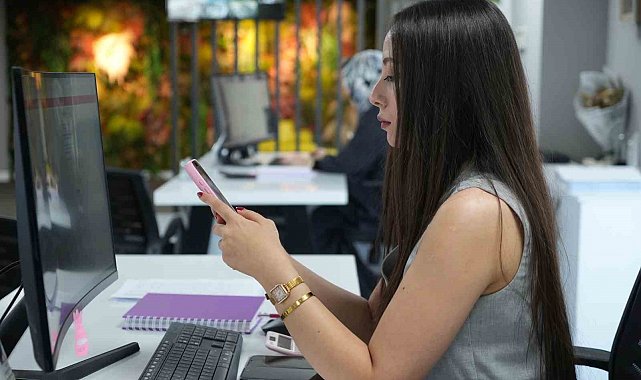 Site yönetiminde yapay zeka dönemi: 3 günlük telefon trafiğini 1 saate indirdiler
