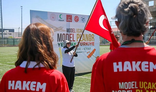 Sivas'ta Model Uçak ve Model Planör Türkiye şampiyonası başladı