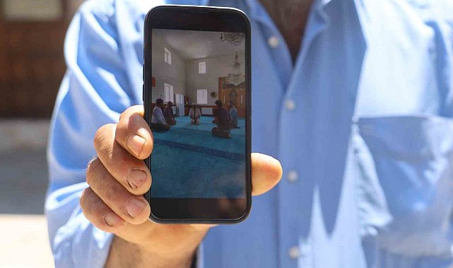 Sivaslı köylülerin misafirperverliği 5 Yeni Zelandalı turistin Müslüman olmasını sağladı
