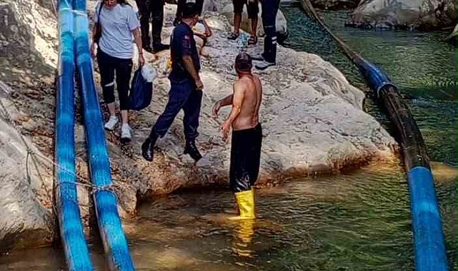 Su arızasını gidermeye çalışan muhtar kayalıklardan düştü