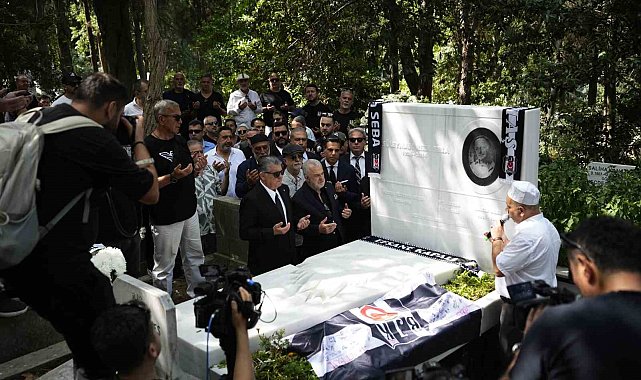Süleyman Seba, vefatının 12. yıl dönümünde kabri başında anıldı