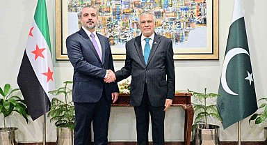 Suriye Dışişleri Bakanı Şeybani, Pakistan Başbakanı Şerif ile bir araya geldi