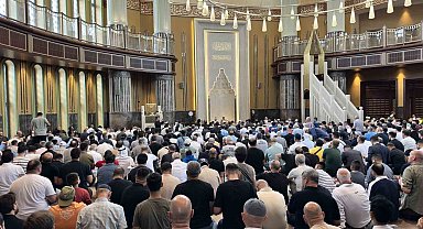 Taksim Camii'nde 30 Ağustos Zafer Bayramı dolayısıyla mevlit okutuldu