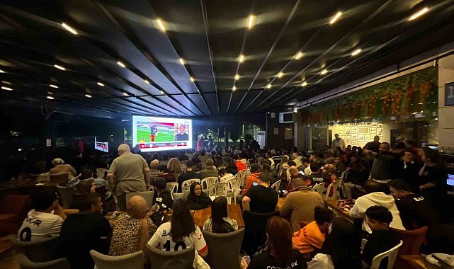 Tarihinde ilk kez Süper Lig maçına çıkan Çorum FK'ya taraftarından büyük destek
