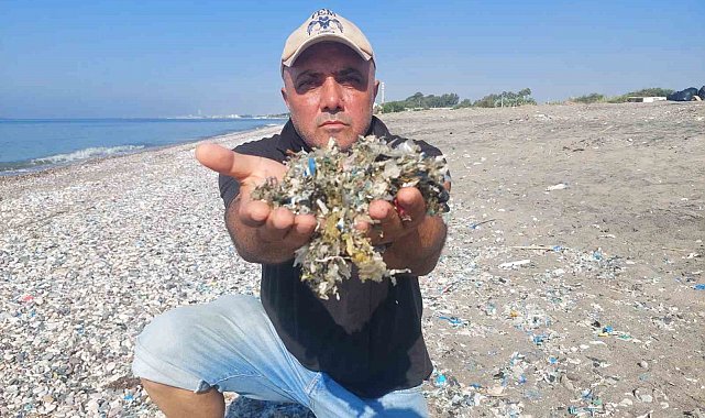 Tarsus-Kazanlı sahilinde plastik kirliliği