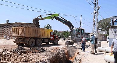 Tayfur Sökmen Mahallesi'nde kanalizasyon çalışmaları hız kazandı