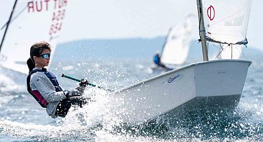 TAYK-Eker Olympos Regatta'da genç yelkenciler Marmara'da rüzgârla yarıştı