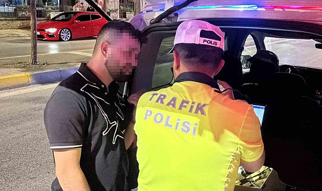 Tehlikeli araç kullanan sürücüye uygunsuz modifiyeden 5 bin TL ceza