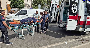 Tekirdağ'da yolun karşısına geçmeye çalışan kadına otomobil çarptı