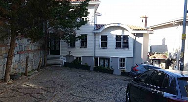TMSF'ye 6 yıl önce devredilmişti: Can Dündar'ın Çengelköy'deki evinin son hali görüntülendi