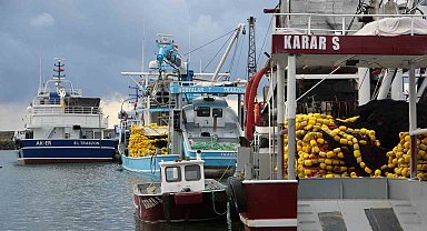 Trabzon'da balıkçıların deniz mesaisi başlıyor