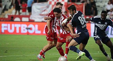 Trendyol 1. Lig: Antalyaspor: 1 - Sarıyer: 2