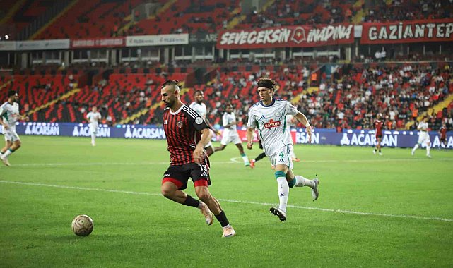 Trendyol Süper Lig: Gaziantep FK: 1 - Çaykur Rizespor: 2