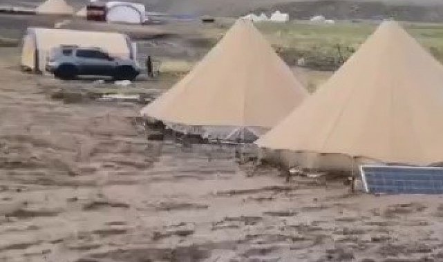 Tunceli'de yüksek rakımda sağanak etkili oldu: Yaylacılar zor anlar yaşadı