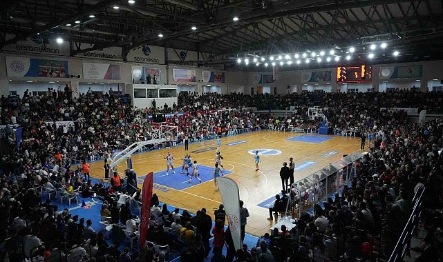 Turgutlu Belediyespor'da reklam alanları satışa sunuldu