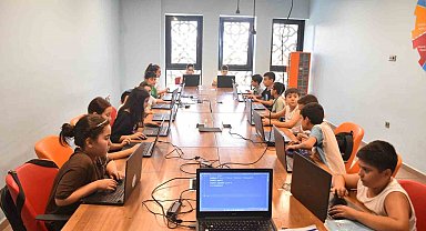 Türkiye'nin yapay zeka vizyonuna Şahinbey Belediyesi'nden güçlü destek
