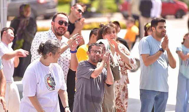 Uluslararası Down Sendromu Derneği'nden sevgi, eşitlik ve lezzet dolu dev piknik şöleni