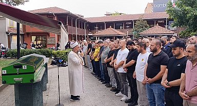 Üniversite hayali yarım kaldı: Arkadaşları tabutunu omuzladı