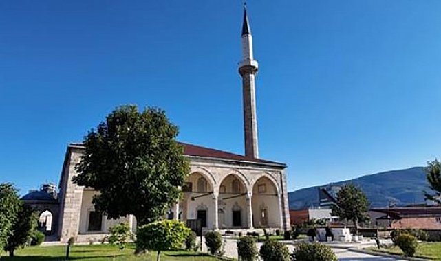 Üsküp'te yangınları, depremleri ve savaşları atlatan Osmanlı mirası Sultan Murat Camii 6 asırdır ayakta