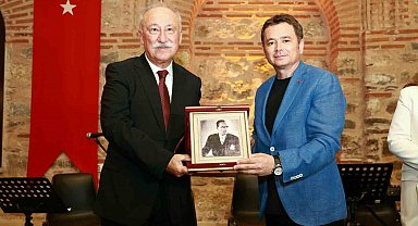 Usta oyuncu Altan Erkekli Osmangazi'de "Bir Memleket Hikayesi" anlattı