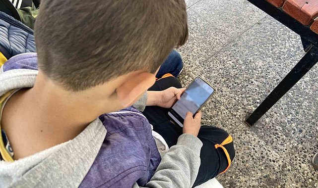 Uzmanlardan uyarı, "Çocuklar yaz tatilini ekran başında değil, hayatın içinde geçirmeli"
