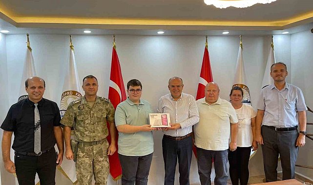 Uzunköprü'de köy okulundan fen lisesine uzanan başarıya tablet ödülü