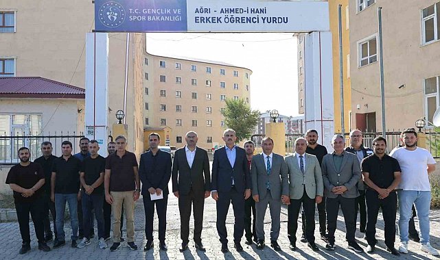 Vali Bozkurt, KYK yurtlarındaki çalışmaları inceledi