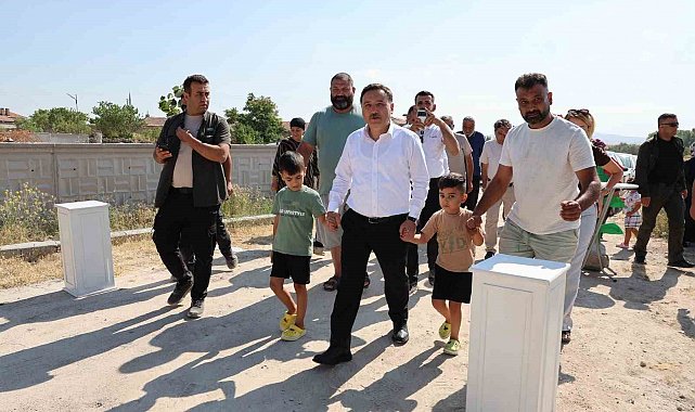 Vali Çiçek; Elmalı mahallesi sakinleriyle buluştu