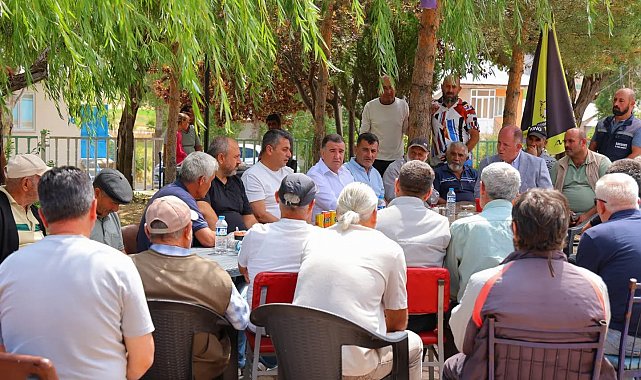 Vali Eldivan Akşar köyünde vatandaşlarla buluştu