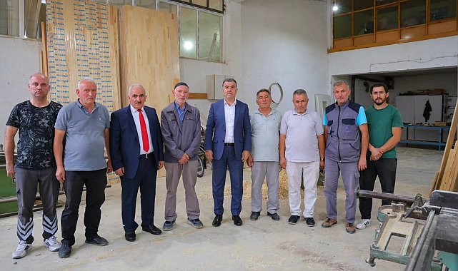 Vali Eldivan, sanayi sitesindeki esnafla bir araya geldi