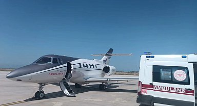 Van'da bir aylık bebek için uçak ambulans havalandı