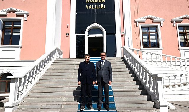 Vasip Şahin Erzurum'da