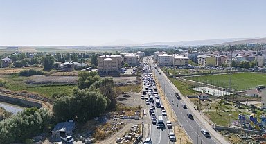 Vatandaşlar Malazgirt Zaferi kutlamalarına yoğun katılım sağladı