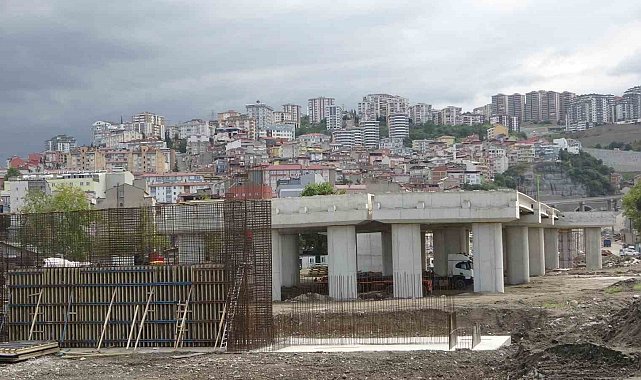 Viyadükler yükselmeye, projenin de silueti ortaya çıkmaya başladı