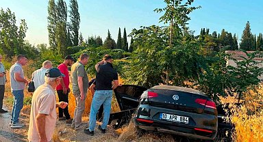 Yangına müdahaleye giden orman aracı ile otomobil çarpıştı: 1 ölü