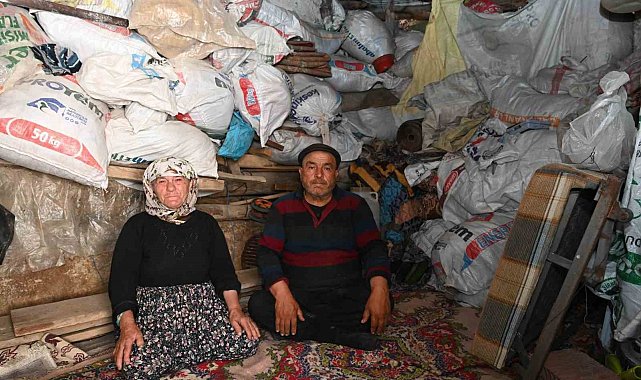Yangında yuvalarını kaybeden yaşlı çifte yardım eli