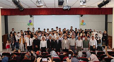 Yaz Kur'an kursları bilgi yarışmasında 100 öğrenci ödüllendirildi