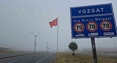 Yozgat'ta sis etkili oldu, görüş mesafesi yer yer 10 metreye düştü
