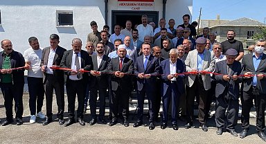 Yüksekova'da Abdülkerim Yurtseven Camisi düzenlenen törenle ibadete açıldı