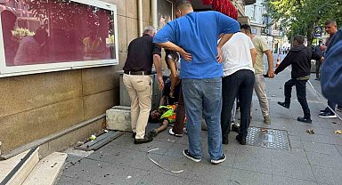 12 metre yükseklikteki çatıdan düşen işçi ağır yaralandı