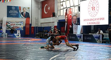 20 Ülkeden 140 sporcu, Artvin'de minderde