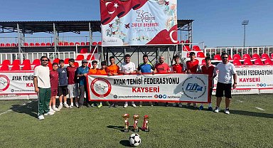 30 Ağustos Zafer Kupası Ayak Tenisi Müsabakaları tamamlandı